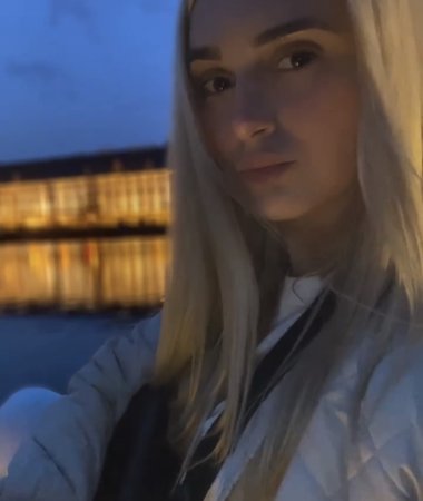 Ekaterina, 30