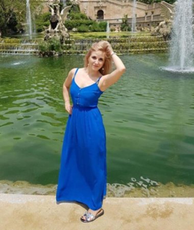 Ania, 49