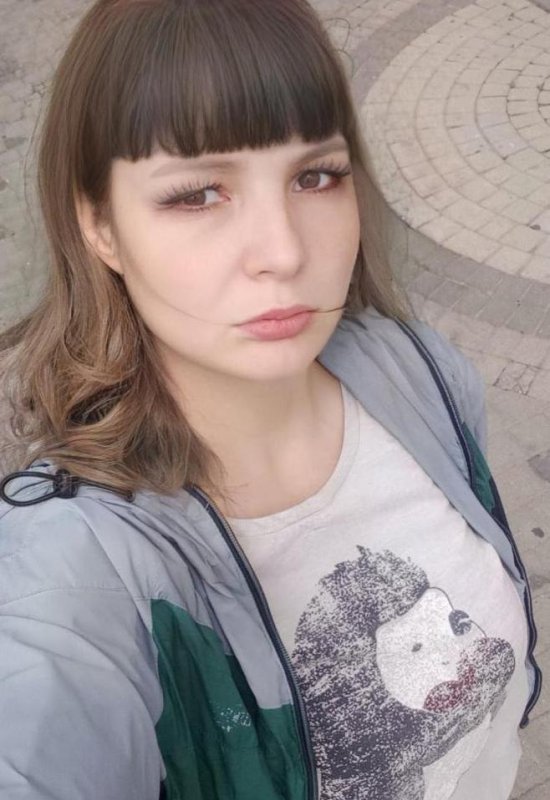 Ksenia • 41 • Biélorussie
