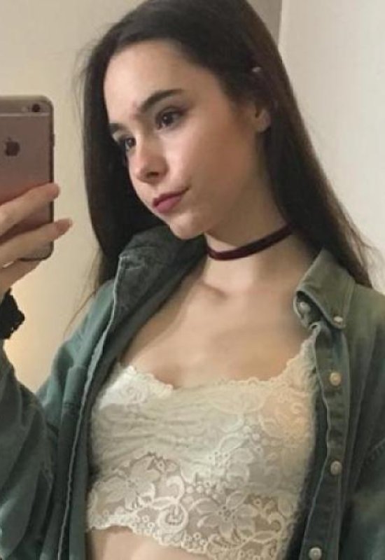 Viktoriya • 26 • Росія