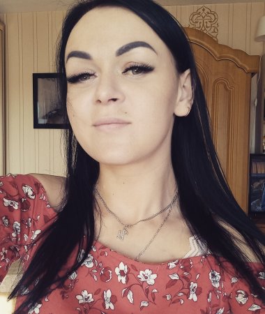 Ivona, 31
