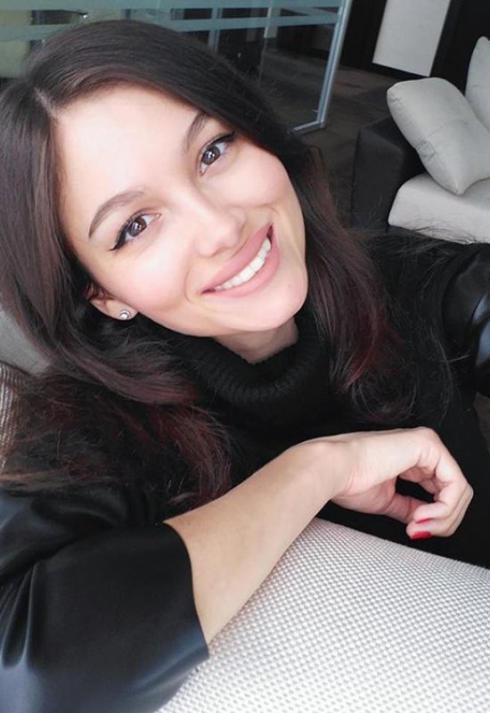 Olga • 36 • Belarus