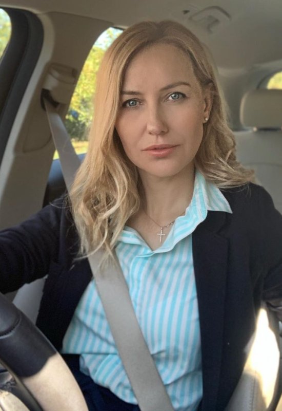 Maria • 49 • Biélorussie