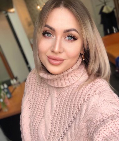 Olya, 38