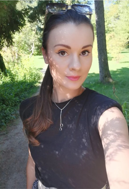 Natalia • 36 • Ukraine