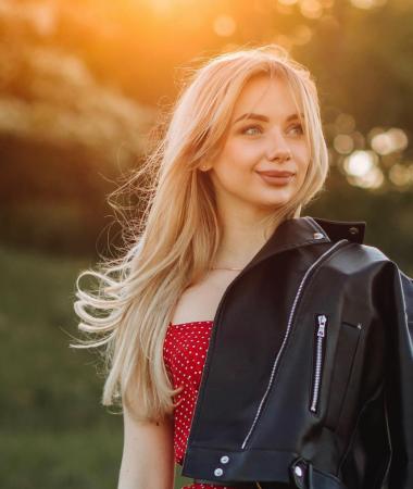 Olga, 31