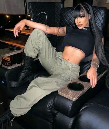 Sasha, 34