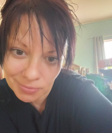 Anna, 42