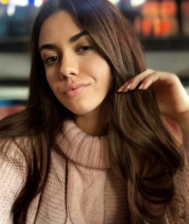 Yaroslava, 26