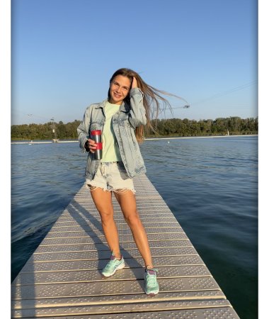 Alessia, 40