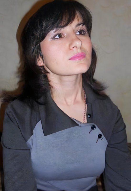Kristina • 40 • Ukraine