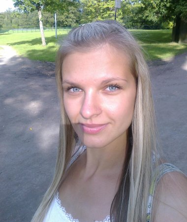 Elena, 38
