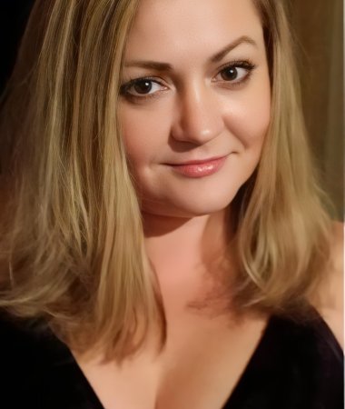 Polina, 43