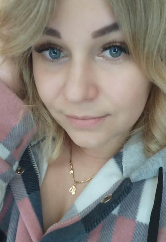 Victoria • 32 • Ukraine 🇺🇦