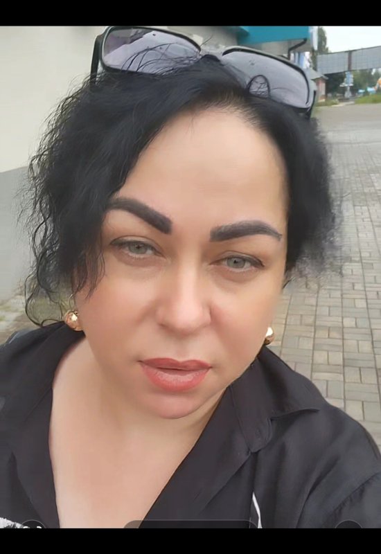 Oxana • 44 • Ukraine
