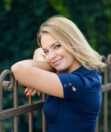 Svetlana, 49