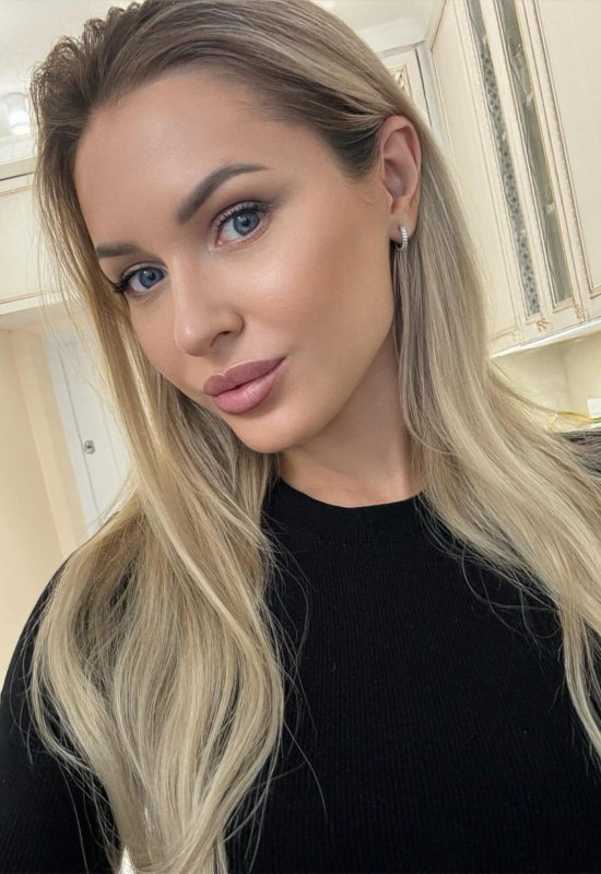 Anastasia  • 33 • Belarus
