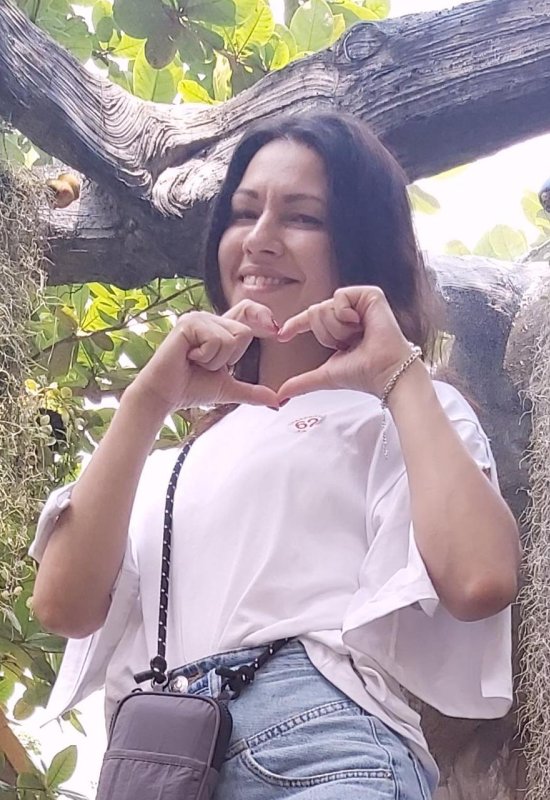 Natalia • 41 • Russia