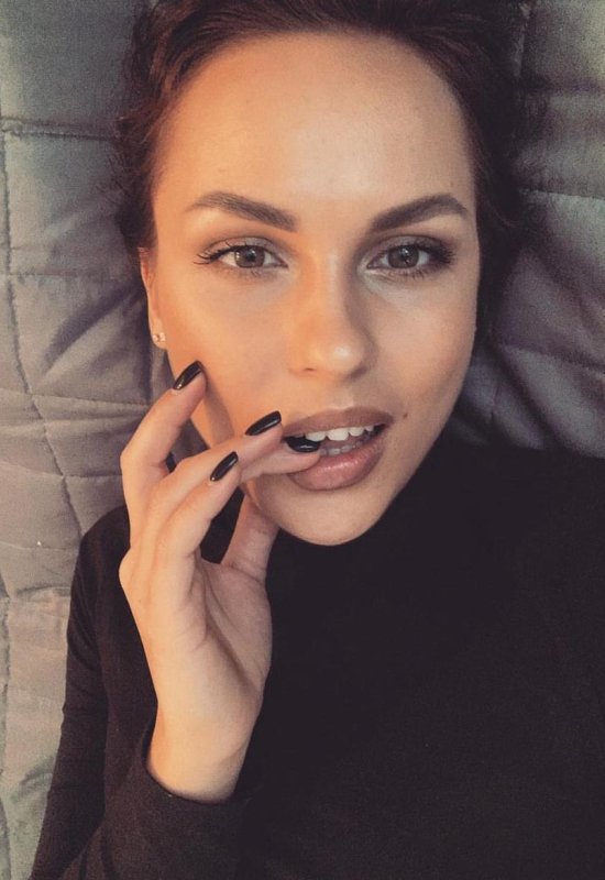 Alexandra • 34 • Belarus
