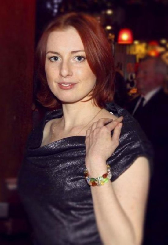 Yulia • 44 • France