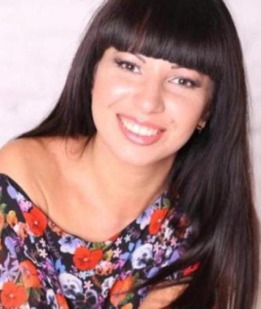 Tatiana, 42
