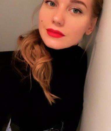 Olya, 35