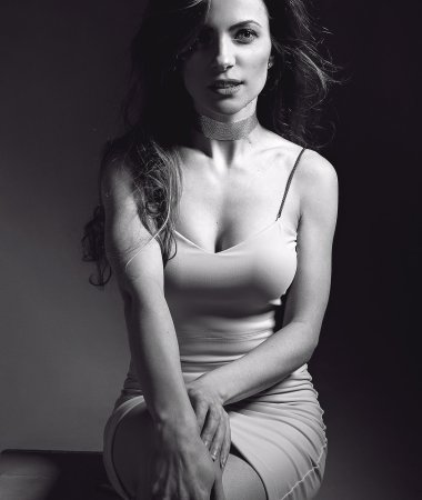 Vera, 41
