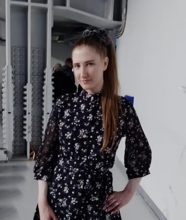 Nadia, 35