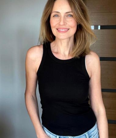 Alina, 45