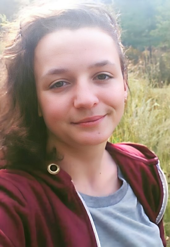 Anastasia • 25 • Ukraine
