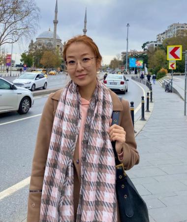 Aizhan, 29