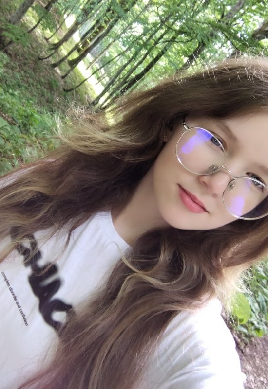 Соня • 15 • Russie