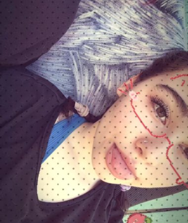 Тая, 16