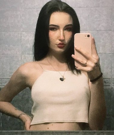 Anastasiia, 22