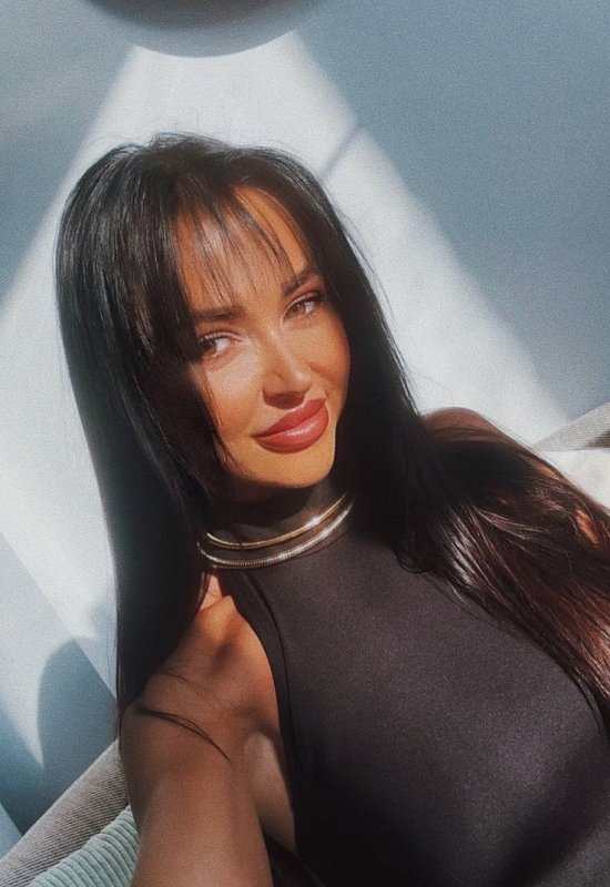Yuliya • 33 • Belarus