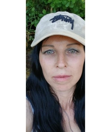 Olga, 40