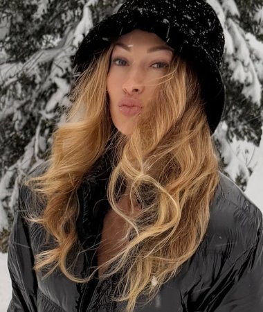 Svetlana, 43