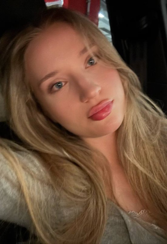 Kattya  • 26 • Ukraine