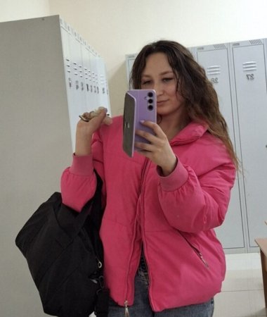 Ladushka, 27