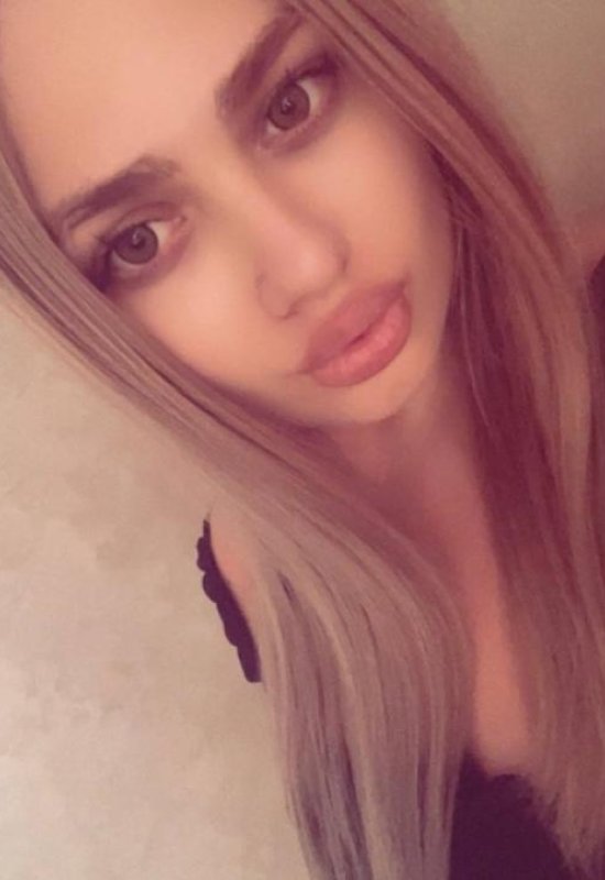 Daria • 28 • Україна