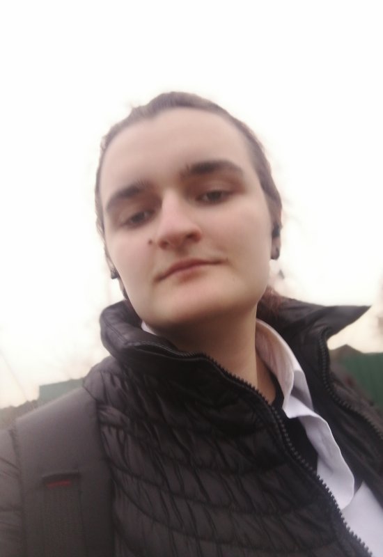 Alice • 19 • Biélorussie