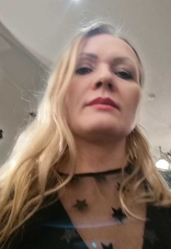 Elena • 47 • Russia