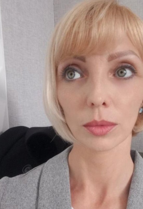 Ekaterina • 48 • Russia