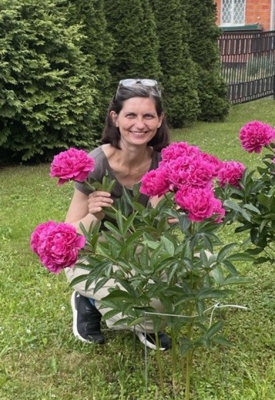 Yulia • 49 • Russie