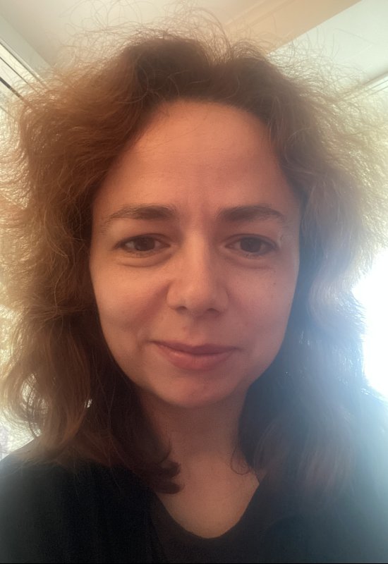 Ksenia • 40 • Ukraine