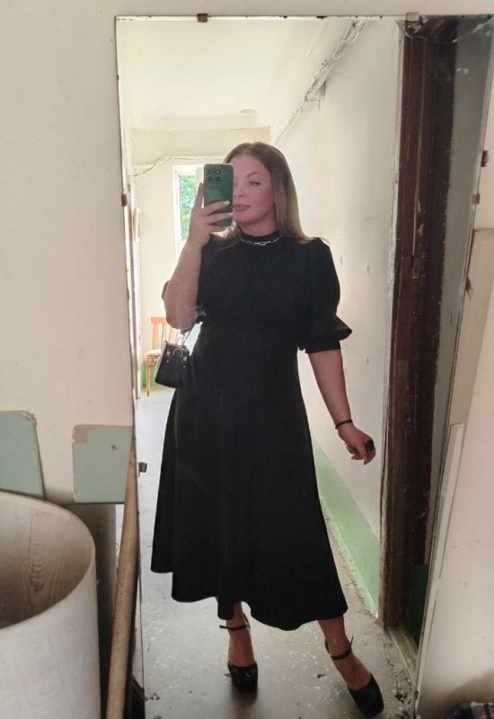 Anna • 37 • Germany