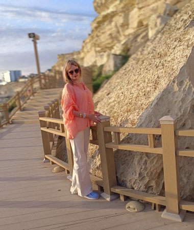 Yulia, 45