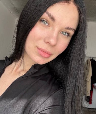 Lise, 21