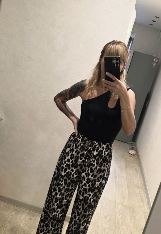 Katy • 40 • Ukraine