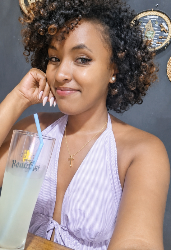 Santiana • 26 • Madagascar